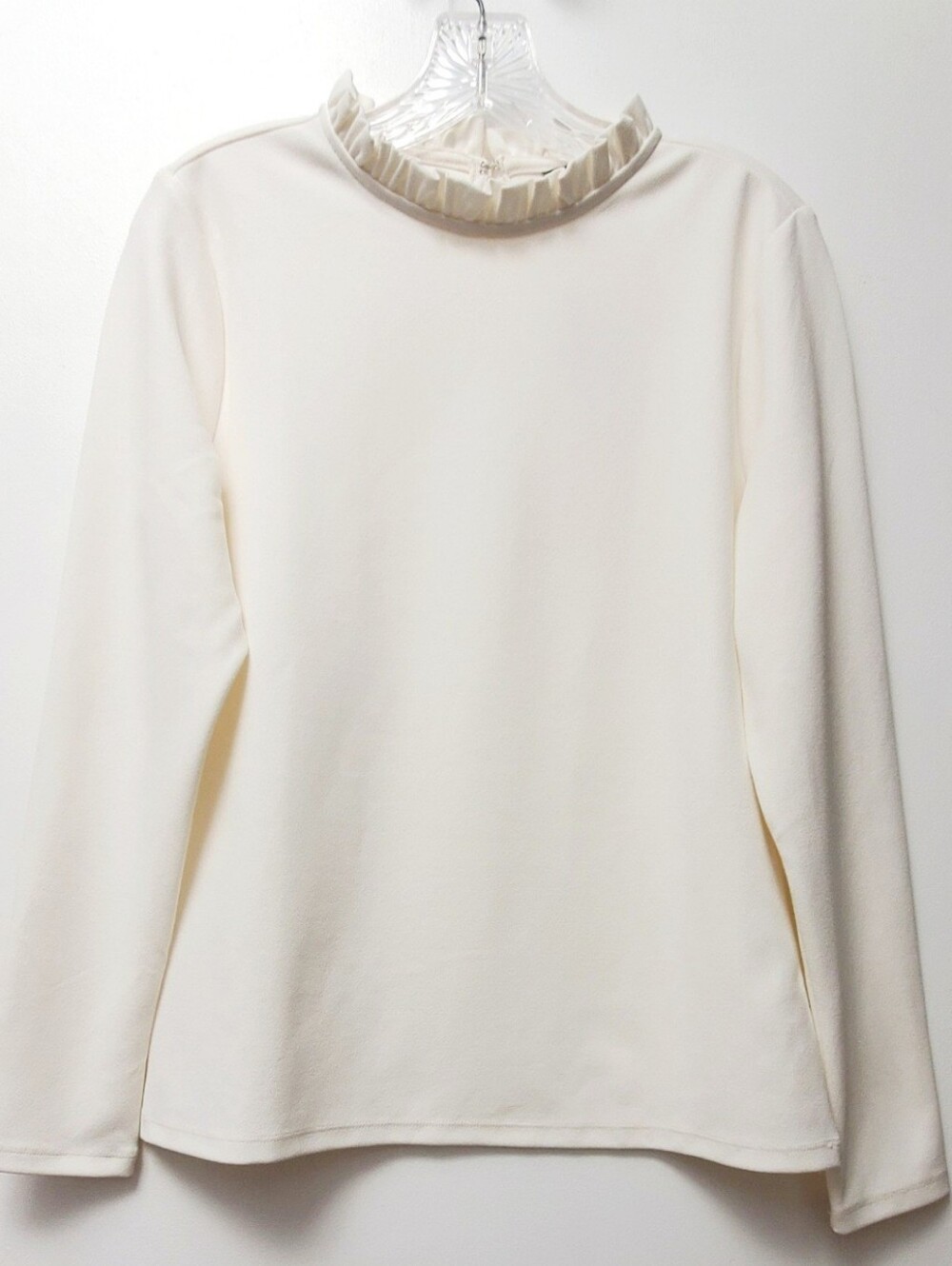 Ann Taylor Ivory Ruffle Collar Long Sleeves Top Size Medium New